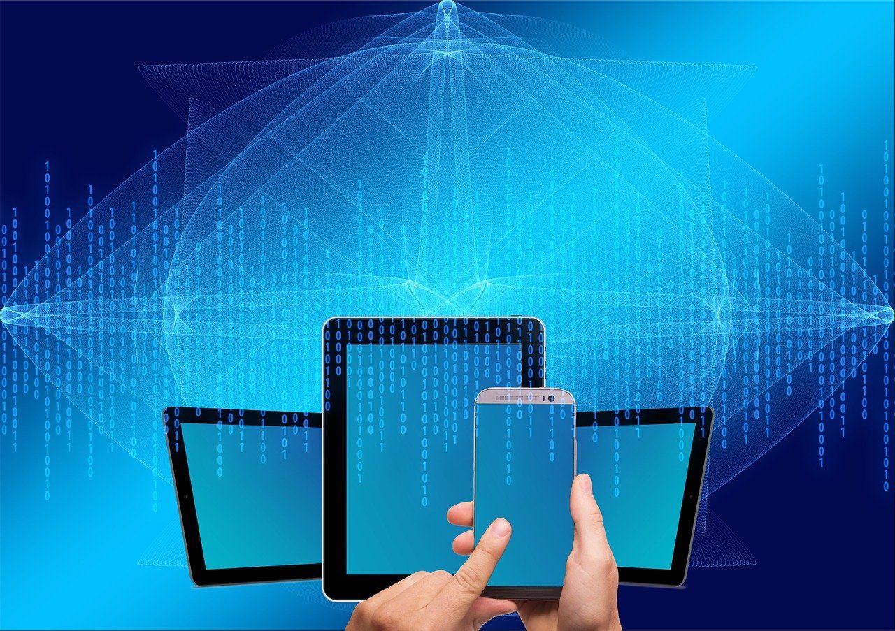 Internet of Threats OT/IoT-Router OT- und IoT-Bedrohungen Vernetzte Geräte IoT Netzwerk Computer Smartphone Tablet Kritische Infrastrukturen IoT