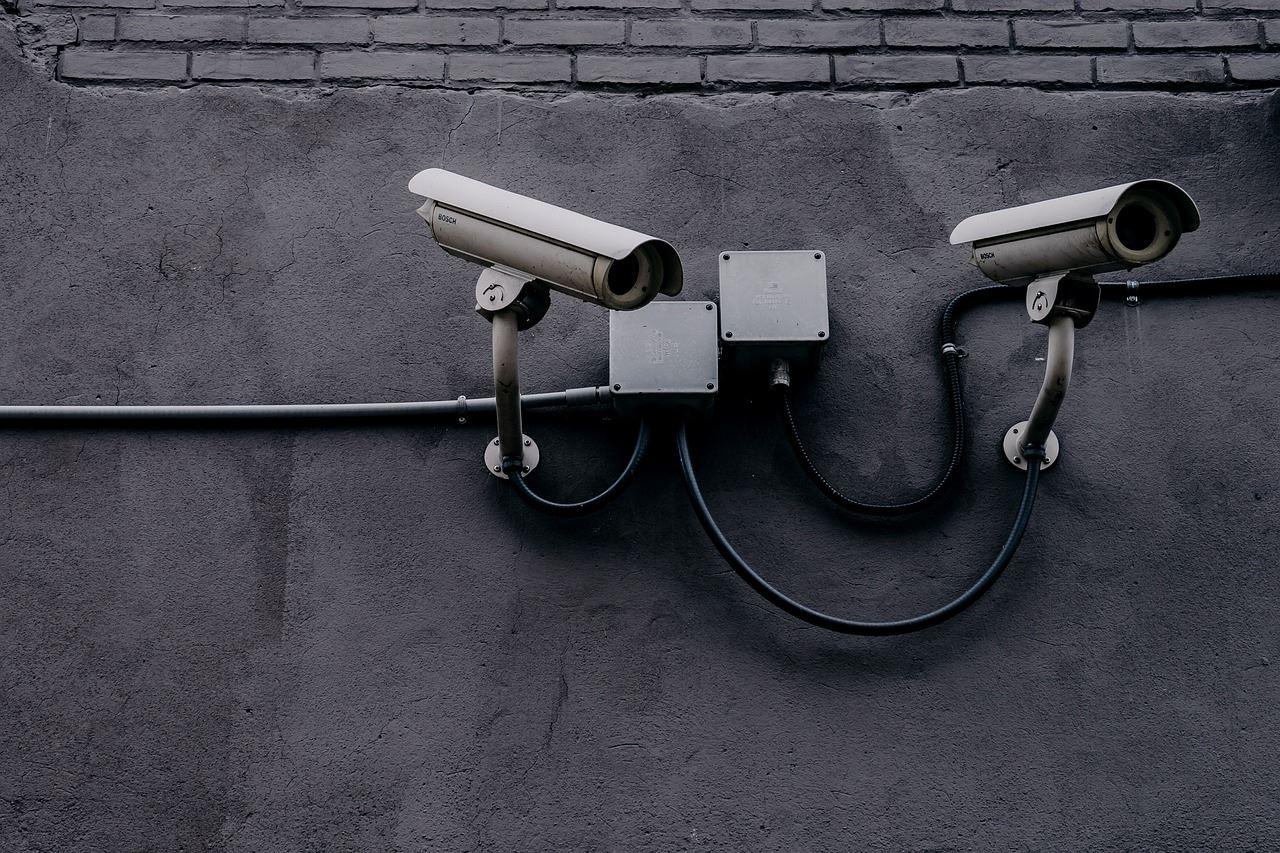 Sicherheitslücken Tausende Überwachungskameras weltweit offen im Netz - auch in Deutschland.Dahua-Überwachungskameras mit Sicherheitslücken