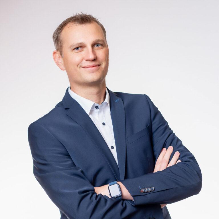Thomas Müller-Martin, Global Partners Technical Lead, Omada spricht über Login-Daten