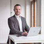 Fabian Glöser meitn: Schatten-KI braucht Absicherung, keine Verbote