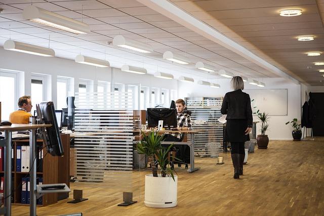 Risiken für KI-Systeme minimieren: Erste Hilfe für Unternehmen
